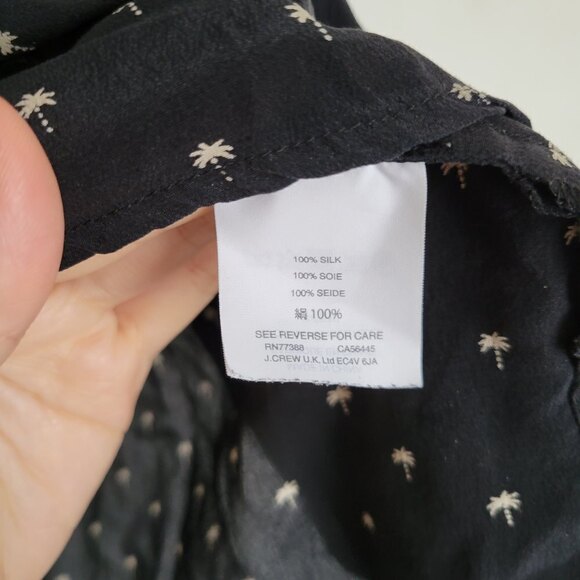 J. Crew Tie Neck Palm Tree Pattern 100% Silk Sleeveless Blouse Top Size 8 - Picture 11 of 13